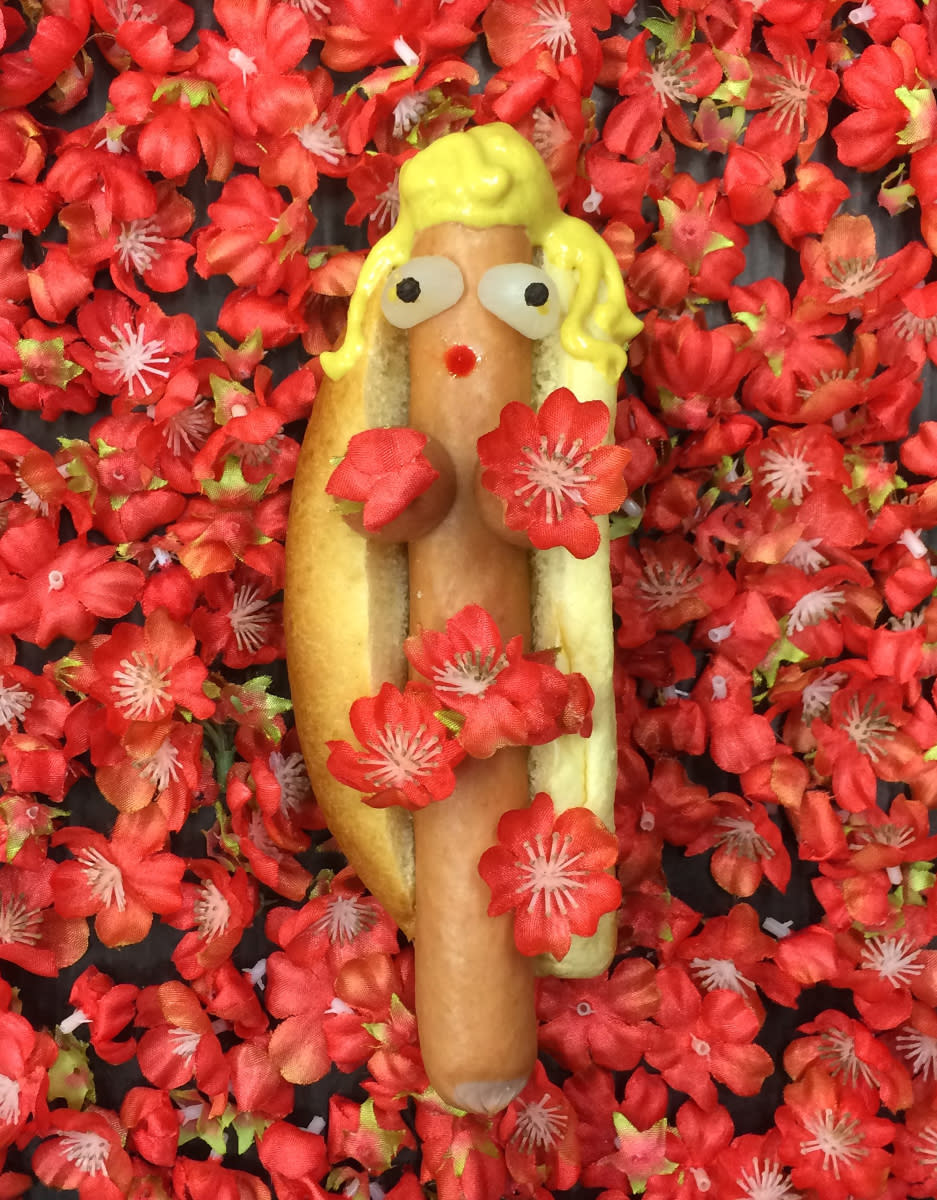 Geniale Kunstwerke: Hot Dogs stellen berühmte Szenen aus Kunst, Film und Musik nach