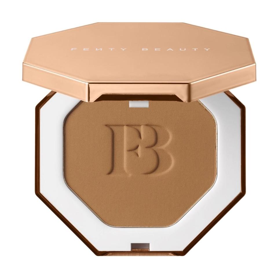 best-bronzer-Fenty Beauty Sun Stalk’r Instant Warmth Bronzer