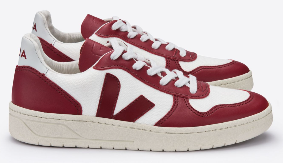 Veja V-10 Sneakers in White Marsala