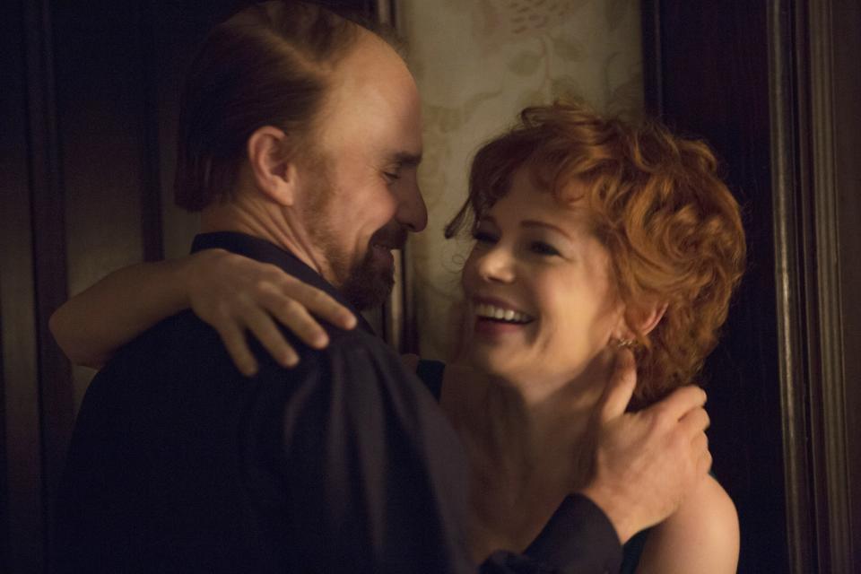 FX's newest limited series explores the complicated, tumultuous relationship between Gwen Verdon and Bob Fosse.