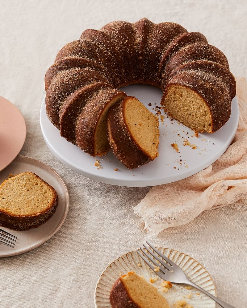 Apple Cider Doughnut Cake