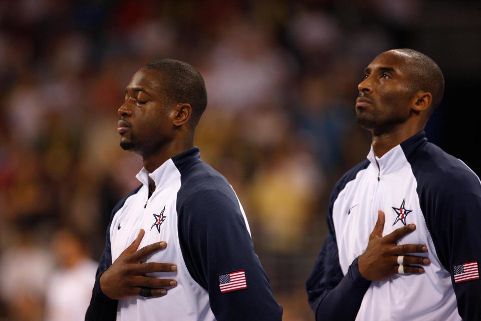 (L to R) Dwyane Wade and Kobe Bryant in 'The Redeem Team'<span class="copyright">Courtesy of Netflix</span>