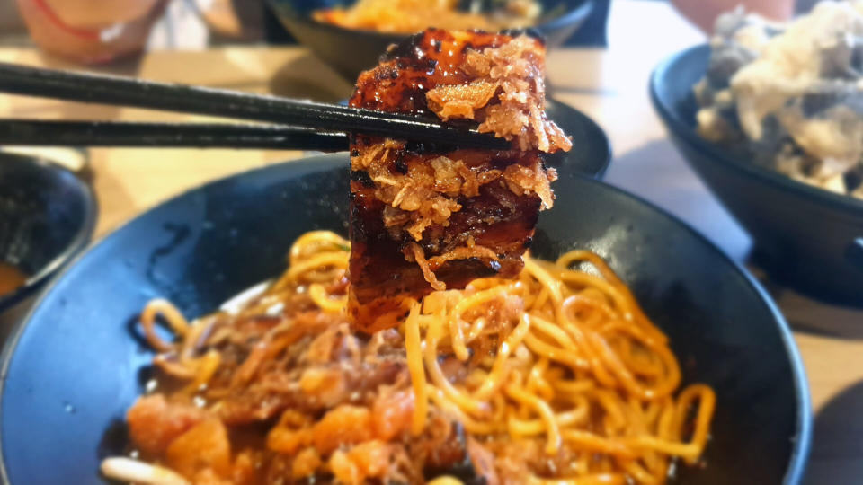 Prawnaholic - Close up pork belly