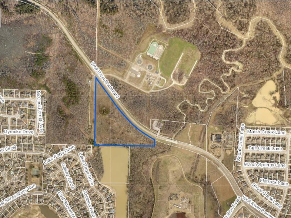 The Collierville Board of Mayor and Aldermen on March 14, 2023 unanimously approved a purchase agreement for 13.66 acres on Wolf River Boulevard. Byron Brown reached out to the town about six weeks ago for the agreement.