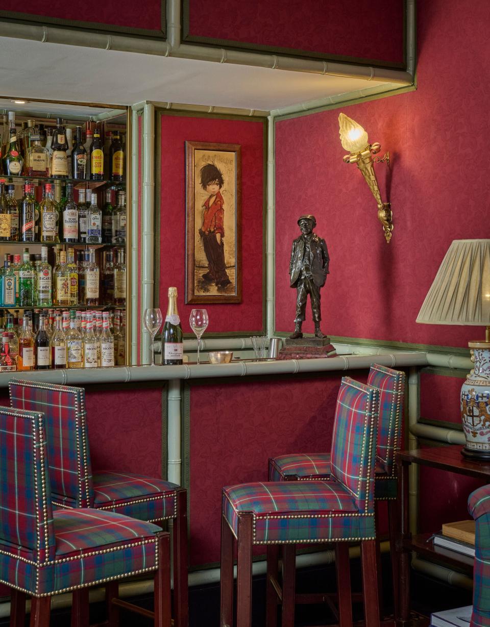 The bar of Le Gavroche