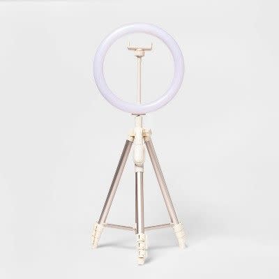 20) Ring Light with Tripod