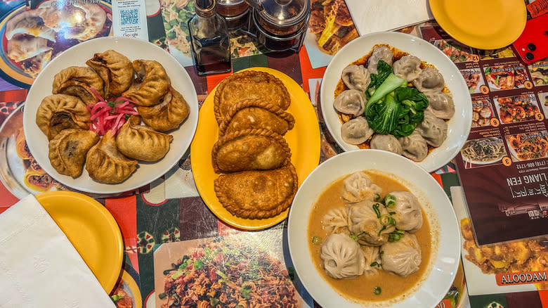 Multiple momos at lhasa liang fen