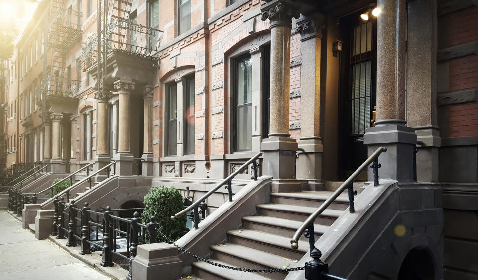 Casas en el barrio de West Village de Manhattan, New York City. Getty Images.