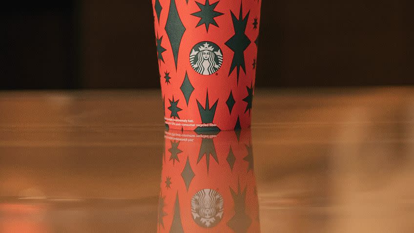 starbucks red cups