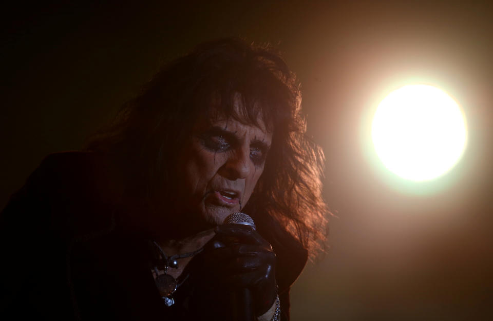 Singer Alice Cooper performs during the Rock in Rio Music Festival in Rio de Janeiro, Brazil September 21, 2017. REUTERS/Pilar Olivares