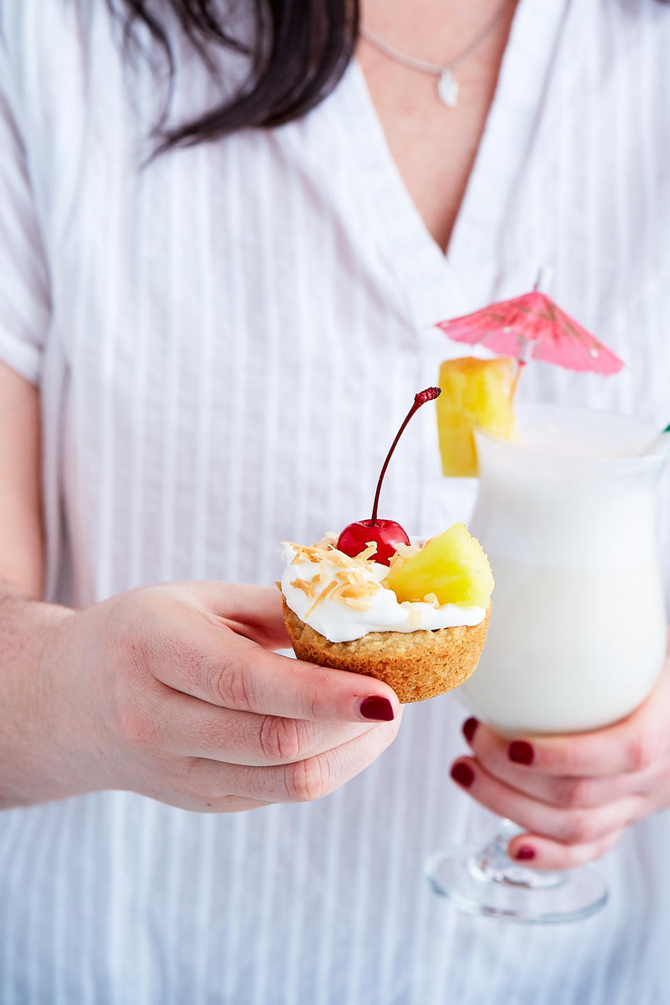 Piña Colada Cookie Cups