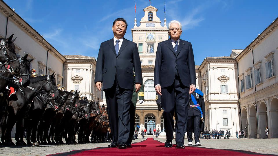 Italian President Sergio Mattarella and Chinese leader Xi Jinping at the Quirinale presidential palace in Rome, Italy, on March 23, 2019. - Abaca Press/SIPAPRE/Sipa/AP