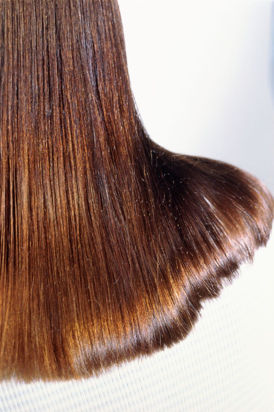 椰子油美容功效, 減少頭髮毛躁