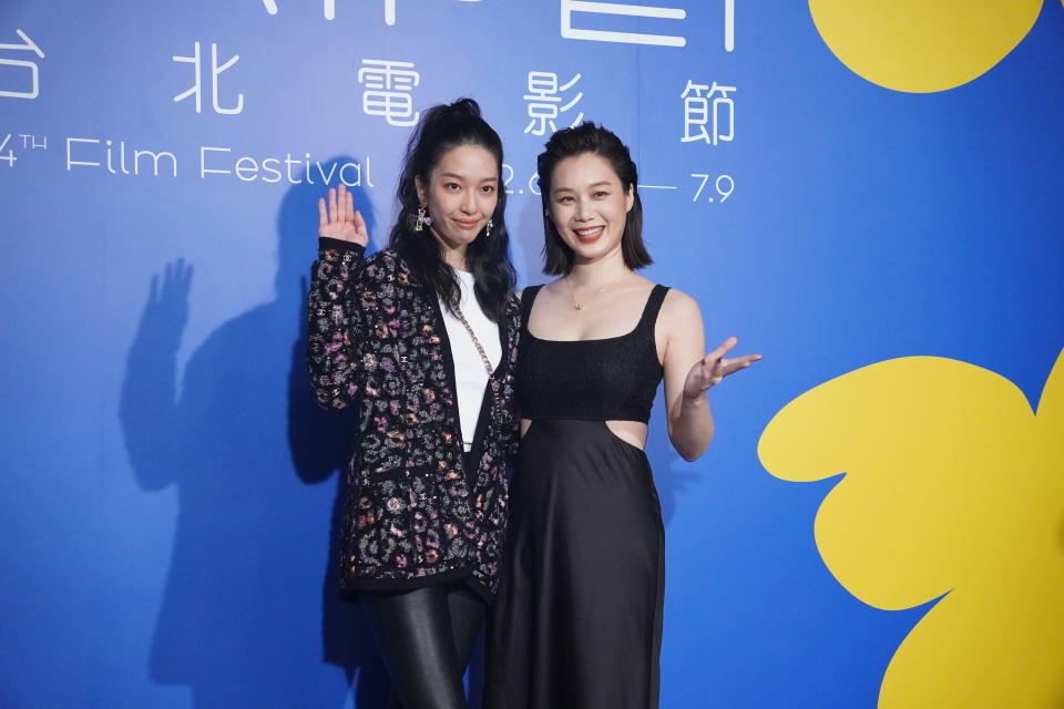 《小藍》在台北電影節世界首映，演員王渝萱（左）、許乃涵出席。（圖／非凡娛樂）