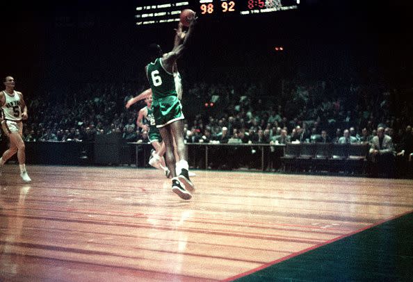 NEW YORK, NY - OCTOBER 25:  Bill Russell #6 of the Boston Celtics takes the shot during an NBA game against the New York Knicks on October 25, 1958 at the Madison Square Garden in New York, New York.  (Photo by Hy Peskin/Getty Images)