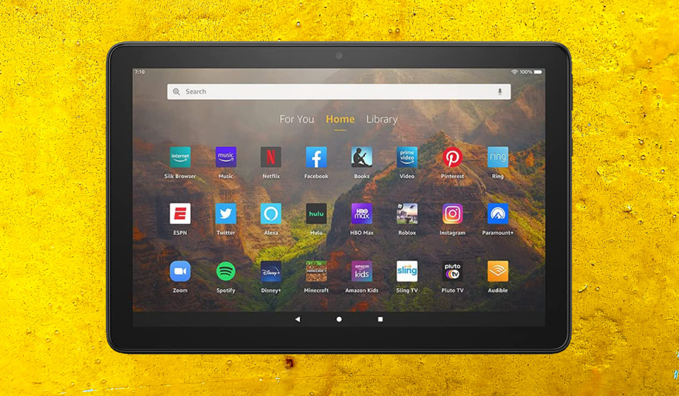 Watch your fingers around this scorching deal: The Fire HD 10 tablet is down to just $100 on Amazon! (Photo: Amazon)