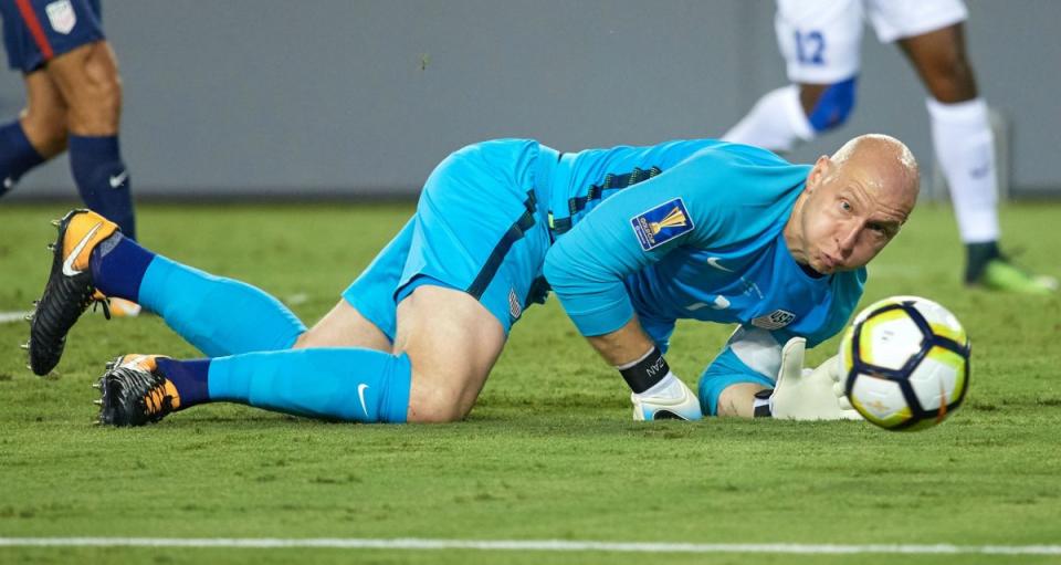 The Gold Cup represented Brad Guzan's latest opportunity to seize the No. 1 spot for the USMNT, and he seems to have botched it yet again. (Getty)