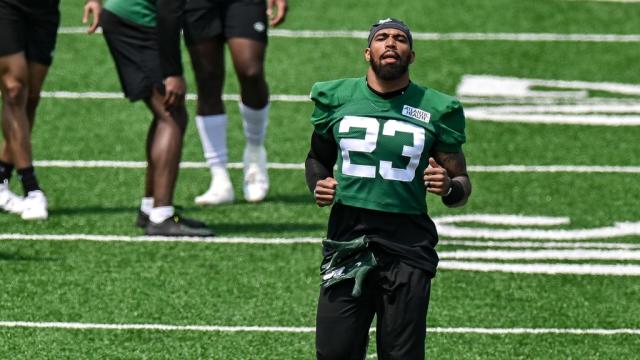 Jets Receive Brutal Injury Update On Safety Chuck Clark