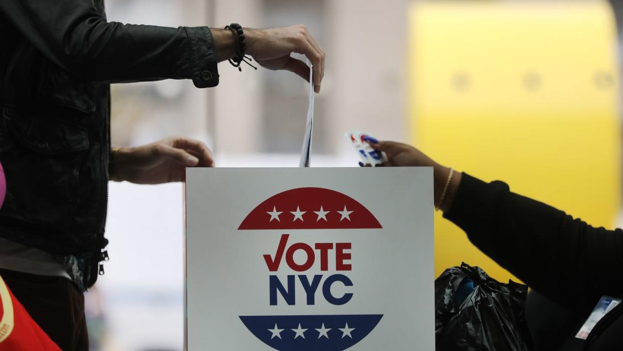 new york, new york october 28 people vote at the brooklyn museum during early voting on october 28, 2020 in new york city election officials are trying to ensure that the voting process is both safe and efficient due to the coronavirus covid 19 pandemic photo by spencer plattgetty images