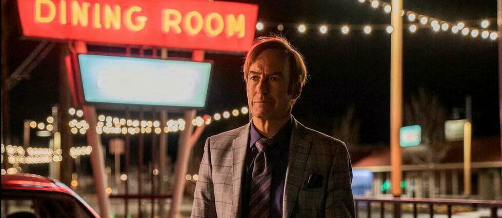 Bob Odenkirk, alias l'avocat véreux Jimmy McGill/Saul Goodman dans l'incroyable série Better Call Saul sur Netflix. La sixième et ultime saison touche à sa fin sur la plateforme.  - Credit:Netflix