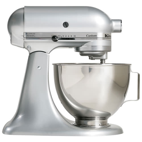 KitchenAid Custom Stand Mixer. Image via Best Buy Canada.