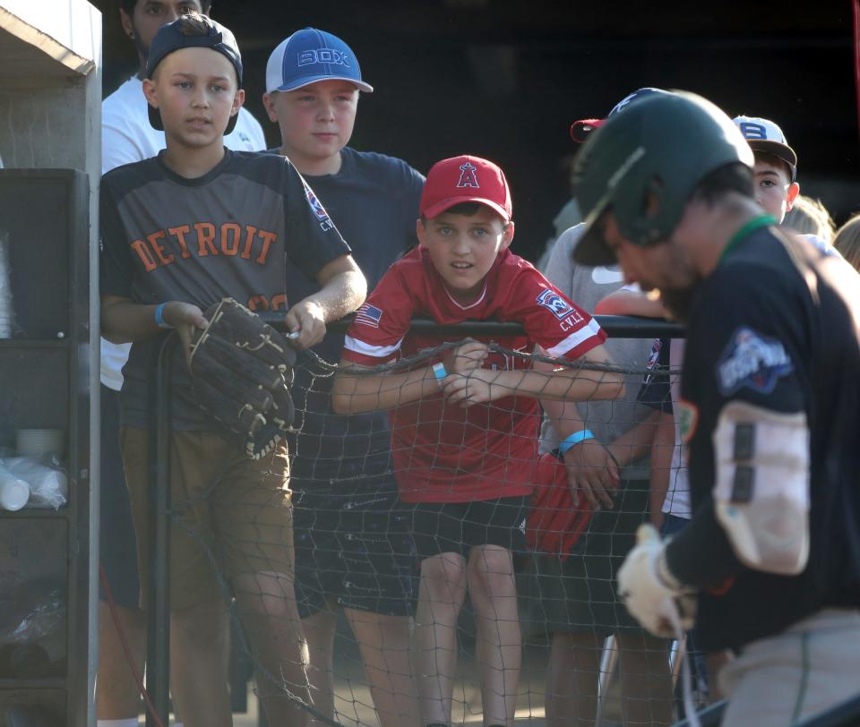 Kids call for autograph from players during the United Shore Professional Baseball League All Star Game at Jimmy John's Field, Saturday, July 9, 2022.