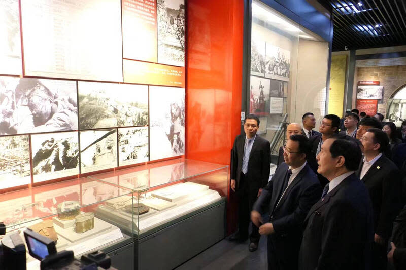 馬英九參訪中國人民抗日戰爭紀念館。馬英九基金會提供