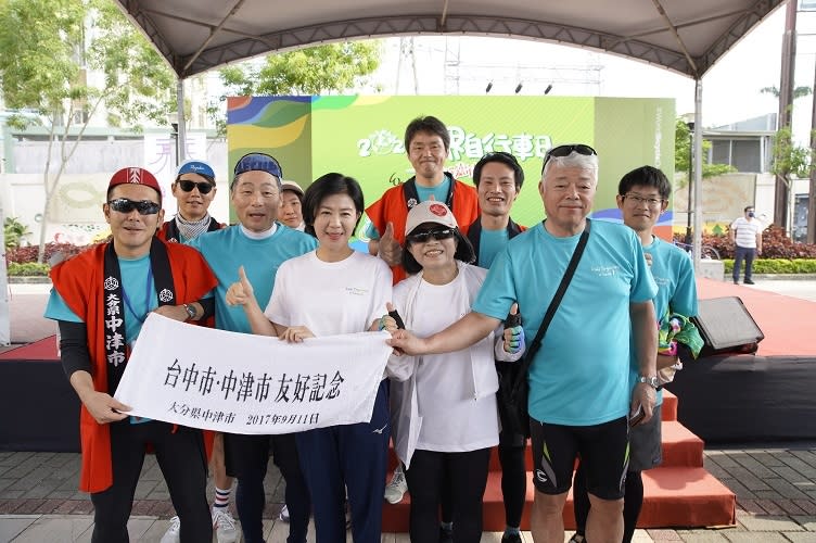 《圖說》日本組團共襄盛舉。