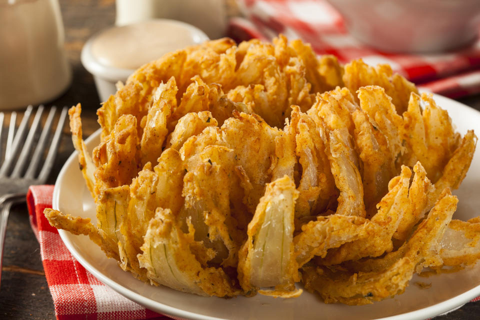 bloomin fried onion platter