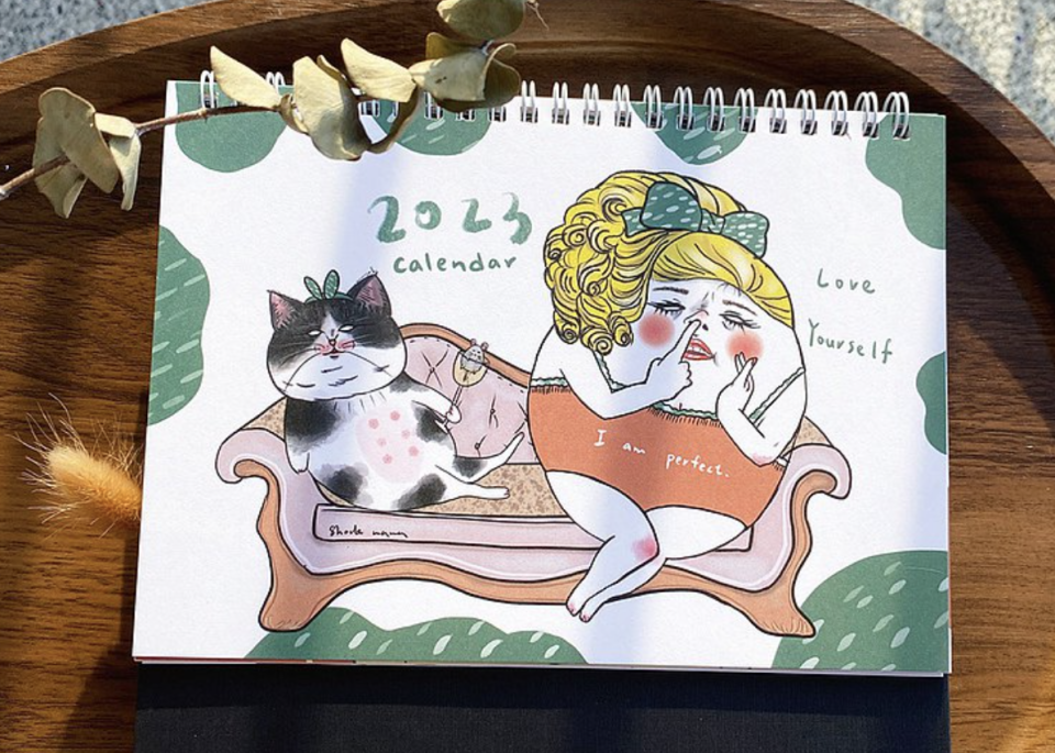 ★Shock MAMA 心靈蛋花湯2023桌曆，KUSO風插圖超有特色。（圖片來源：Pinkoi）