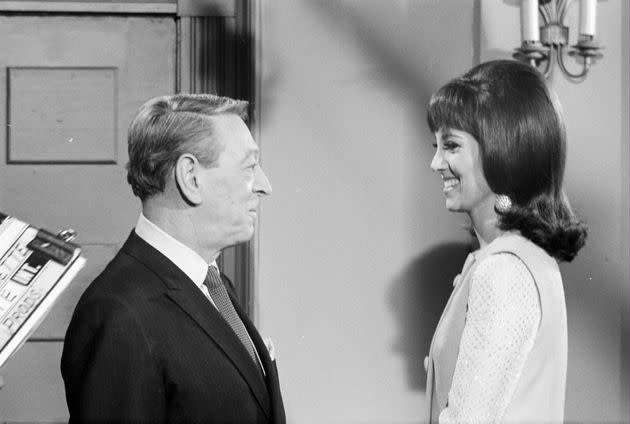 Lew Marie (Lew Parker) and Ann (Marlo Thomas) in the endearing 