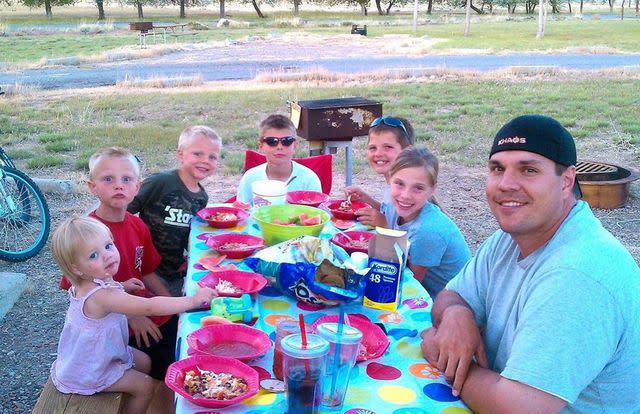 <p>Lisa Wilson Instagram</p> Michael Wilson with his kids, Zach, Whitney, Micah, Josh, Isaac, and Sophie.