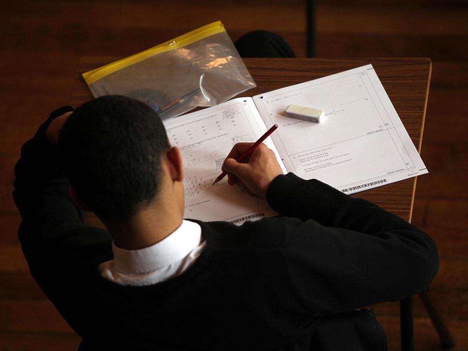 Attending grammar school may not boost chance of good GCSE grades, study suggests