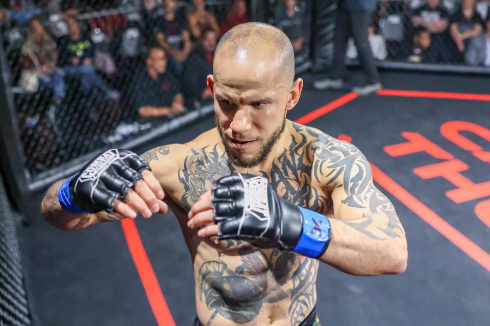 Caged Thunder 25 Hall of Fame Fights will be presented on Dec. 16 at the Canton Memorial Civic Center. Several mixed martial arts fights will be featured, including UFC & Bare Knuckle Fighting Championship veteran Julian “Let Me Bang” Lane in the main event.