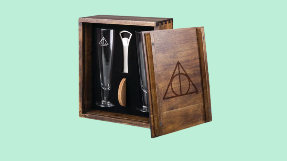 Best Harry Potter Gifts: A Deathly Hallows drink set