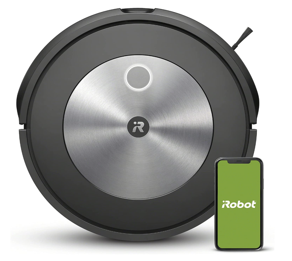 iRobot Roomba Vacuum (Photo via Amazon)