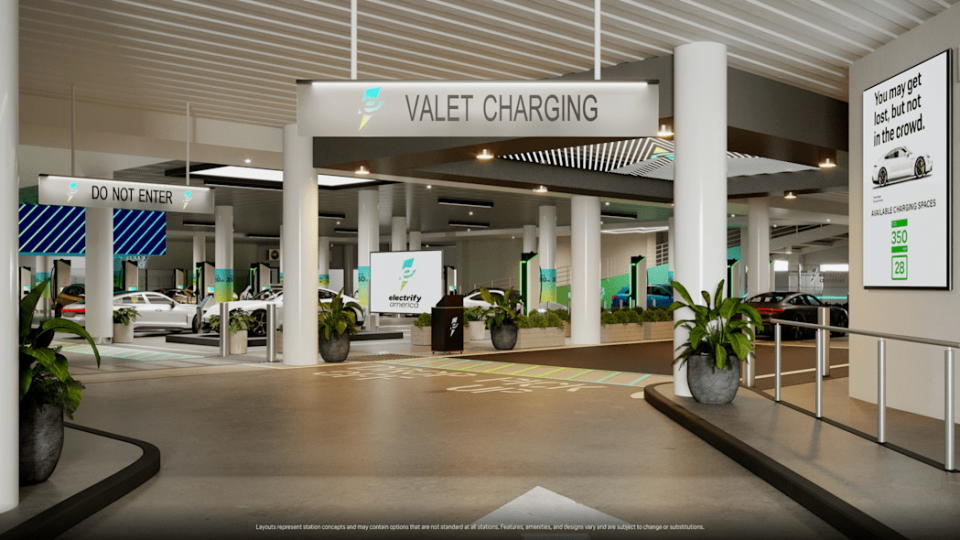 圖／「The Charging Station of the Future」充電站空間明亮且動線分明，彷彿給人逛mall的感覺，加上配備監視器與額外照明系統，讓所有車主都能放心在這裡陪愛車充電。