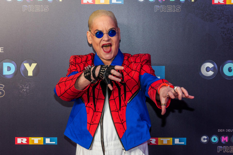 Hella von Sinnen auf dem Comedy Preis 2019 (Bild: TF-Images/Getty Images)