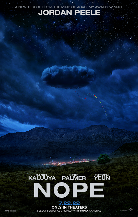 The mystery monster lurks in the sky<span class="copyright">Courtesy of Universal Pictures</span>
