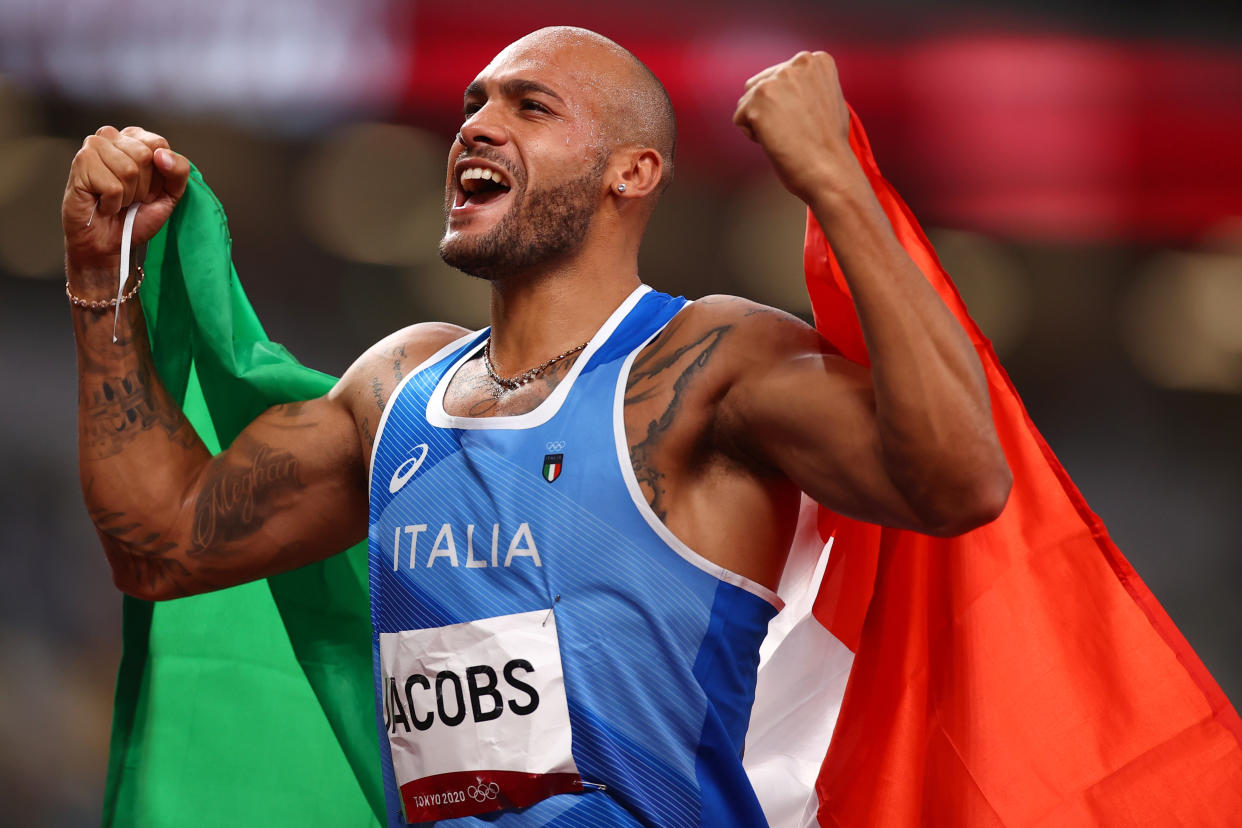 El italiano Lamont Jacobs se proclamó campeón olímpico en los 100 metros, con una marca de 9,80 que le convierte en sucesor del legendario Usain Bolt.