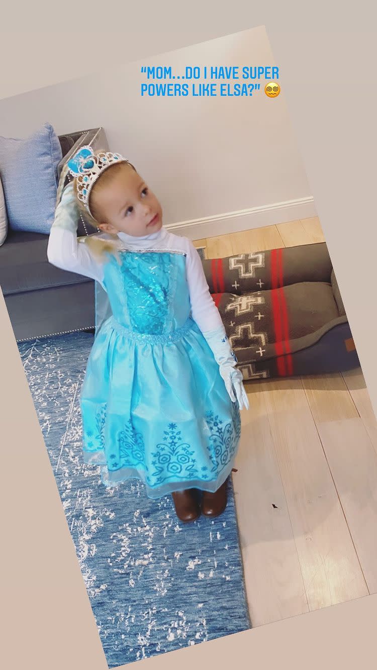 Abby Huntsman's daughter dressed like Elsa in an October 2021 Instagram Story post.