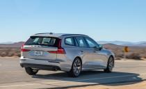 <p>Although it comfortably outsizes <a rel="nofollow noopener" href="https://www.caranddriver.com/volvo/xc40" target="_blank" data-ylk="slk:the less expensive XC40;elm:context_link;itc:0;sec:content-canvas" class="link ">the less expensive XC40</a> in length, at 3798 pounds, the V60 weighs about the same as the compact crossover.</p>