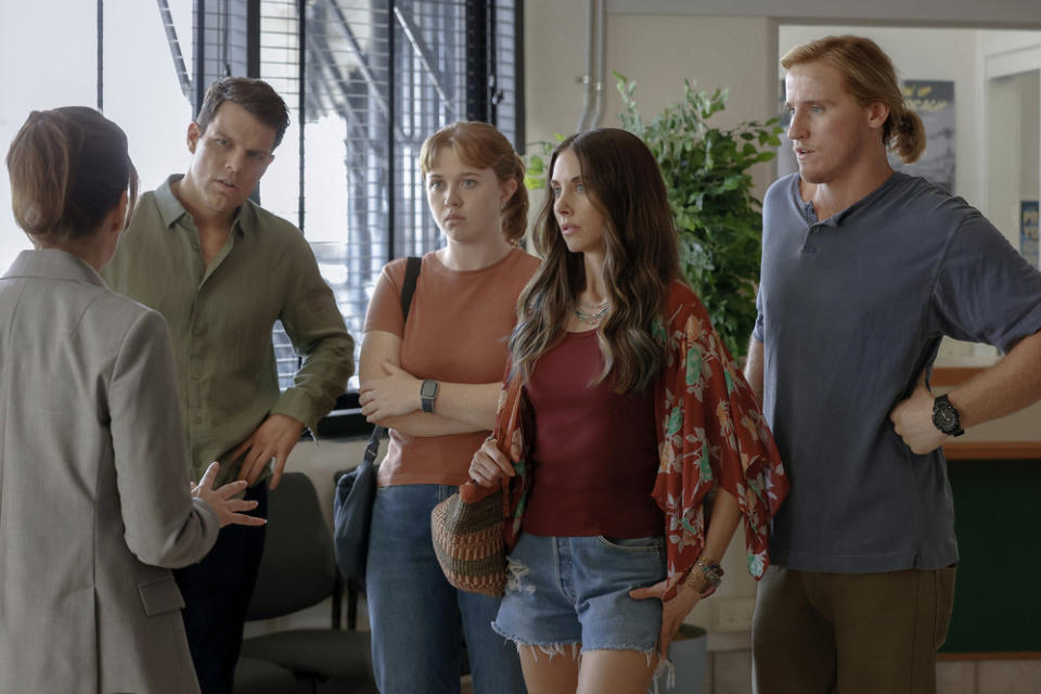 Jake Lacy as Troy, Essie Randles as Brooke, Alison Brie as Amy, Conor Merrigan-Turner as Logan in <em>Apples Never Fall</em>.<span class="copyright">Courtesy of Peacock</span>