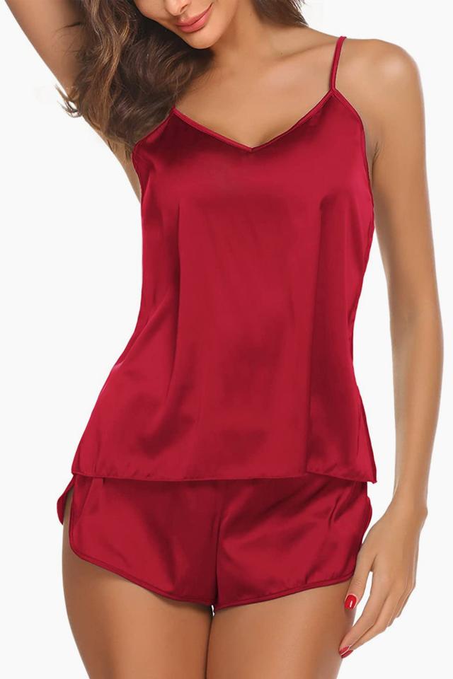 Ekouaer Womens Silk Satin Cami Tops Smooth Soft Camisole Tank Top