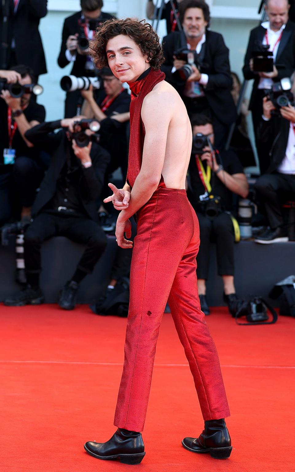 Ο Timothée Chalamet παρευρίσκεται στο κόκκινο χαλί Bones And All στο 79ο Διεθνές Φεστιβάλ Κινηματογράφου της Βενετίας