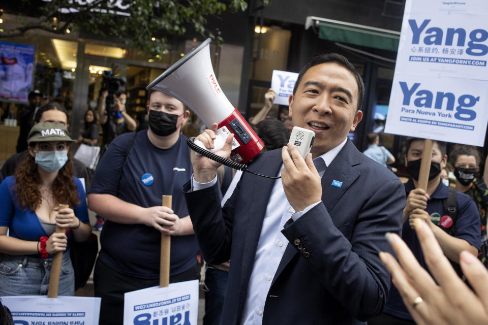 Progressives are suspicious of Yang's ties to venture capitalist and political consultant Bradley Tusk. (Photo: Andrew Lichtenstein/Getty Images)