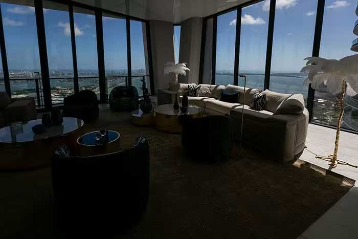 Beckhams-Miami-penthouse-lounge