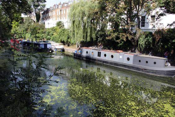 London’s quaint canals are the perfect backdrop for a romantic evening (Getty Images/iStockphoto)