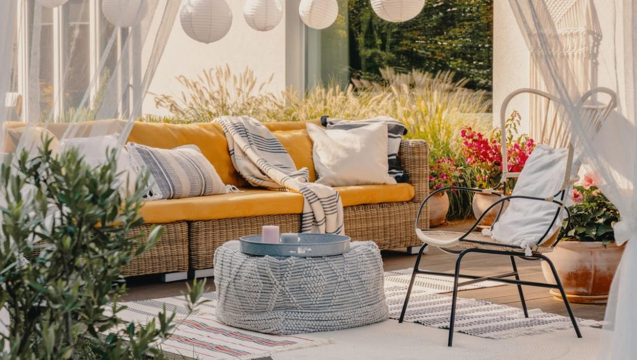 Shop price cuts galore on all-things outdoor at Overstock.