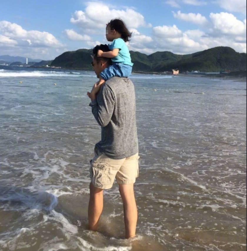 網友猜測汪小菲有意將女兒接回自己身邊。（圖／翻攝自汪小菲微博）